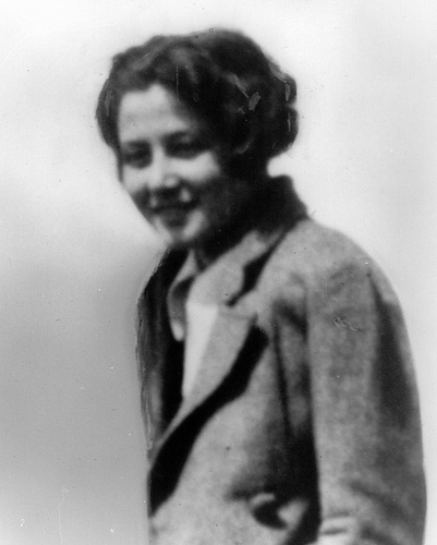 2332287099_349959621e